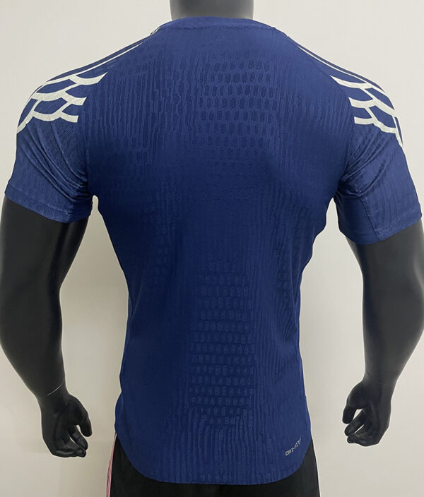 Paris Saint-Germain's fourth away player jersey in 2425 - 图片 2